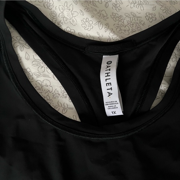 Athleta Racerback Tank NWT - Picture 2 of 5